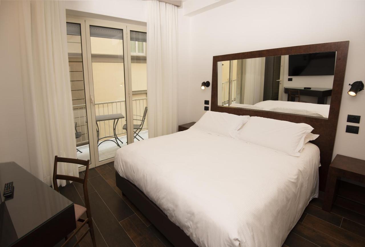 Domus Altana Hotel Naples Exterior photo