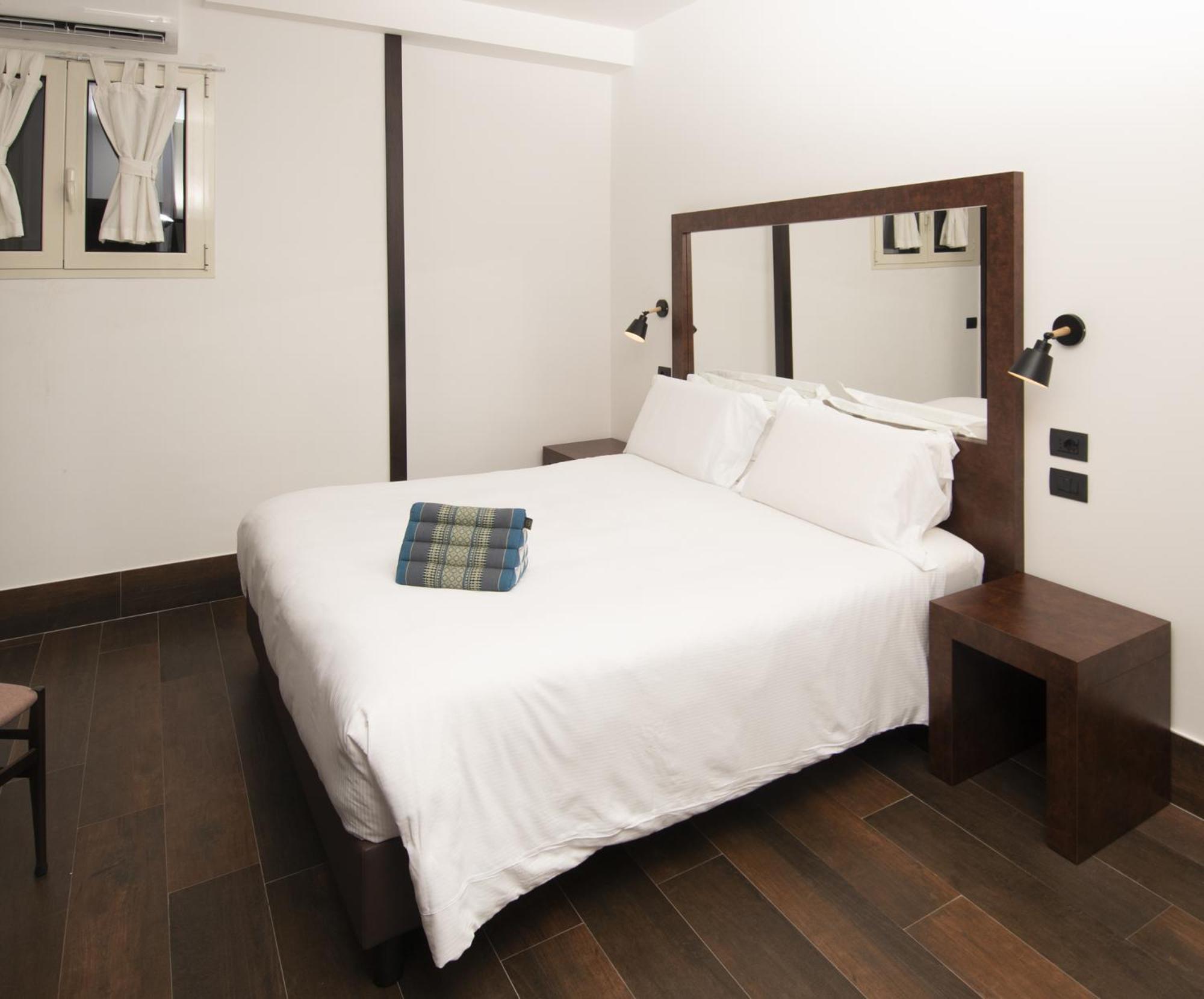 Domus Altana Hotel Naples Exterior photo